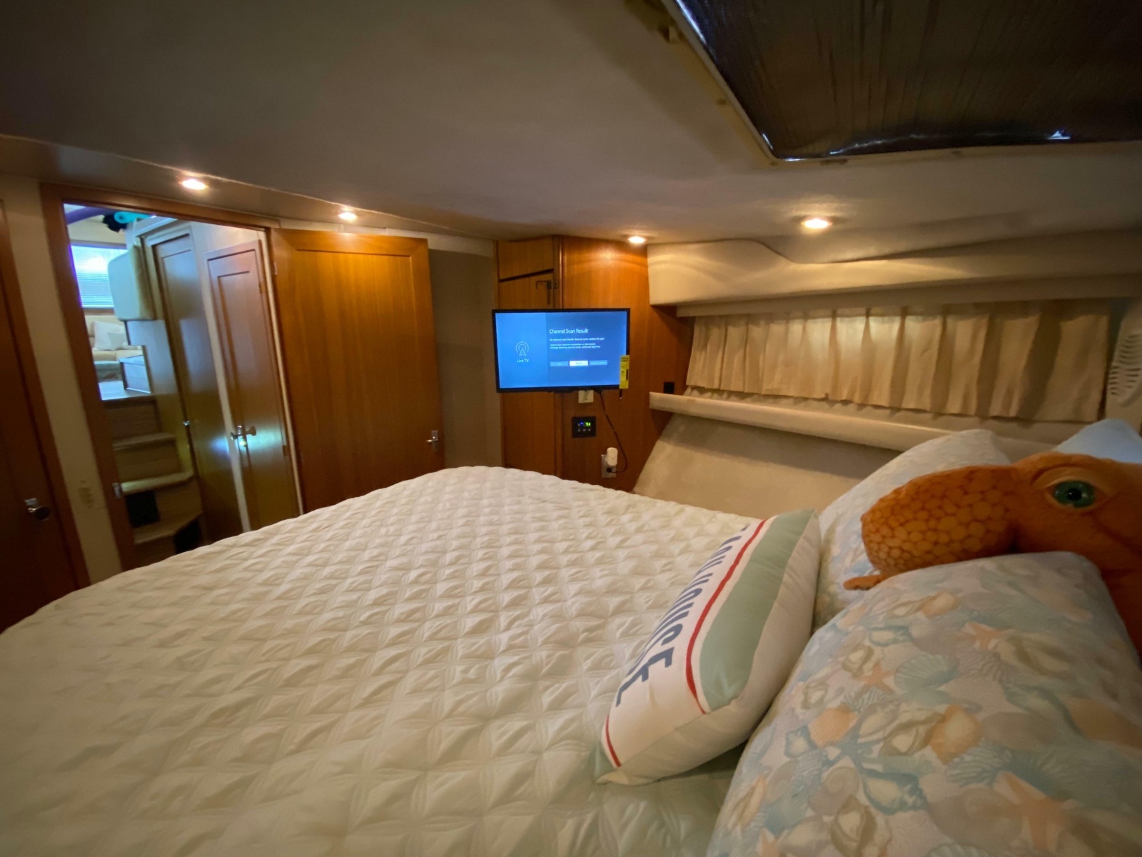 2001 Bayliner 3988 Motoryacht