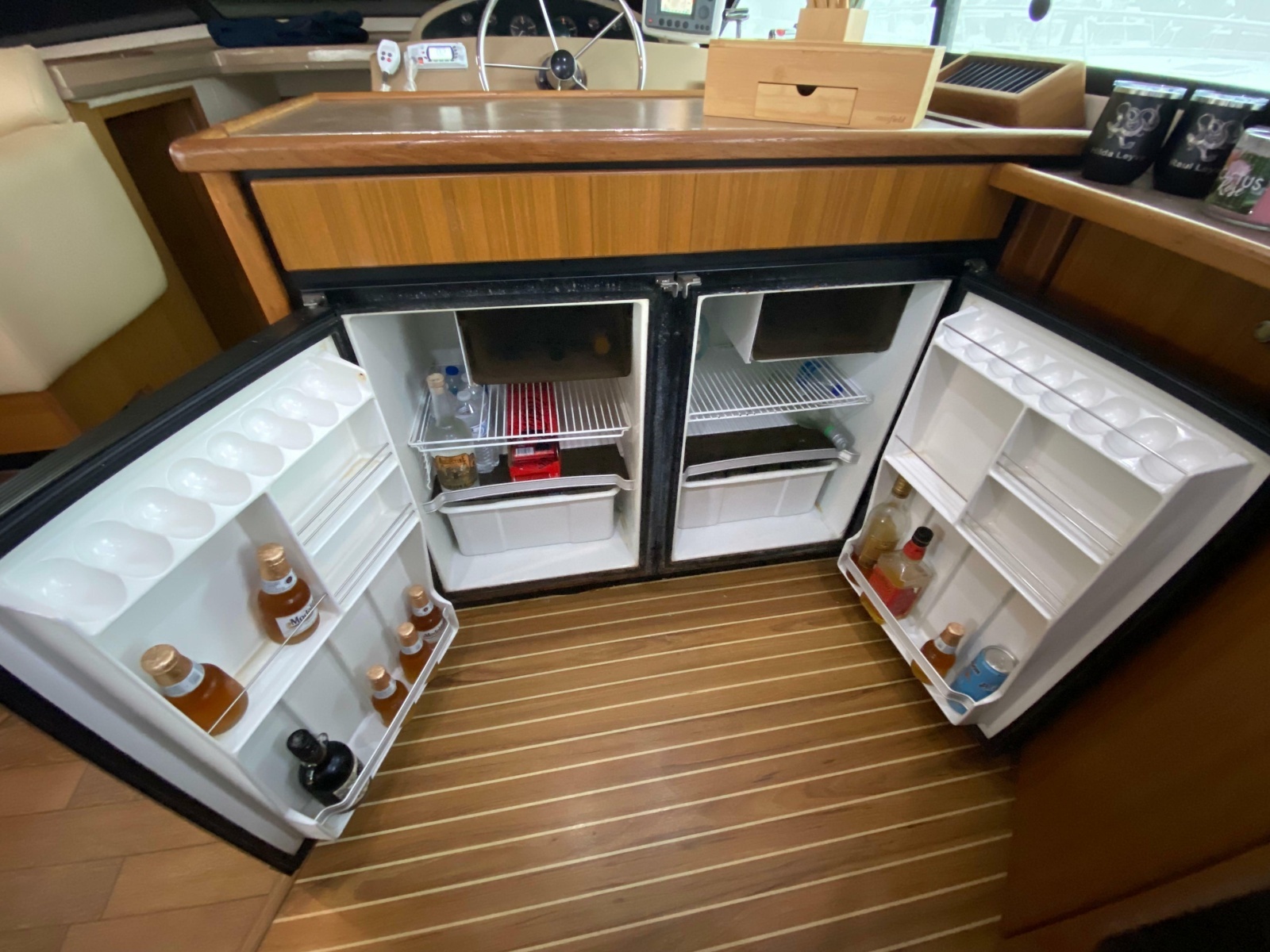 2001 Bayliner 3988 Motoryacht