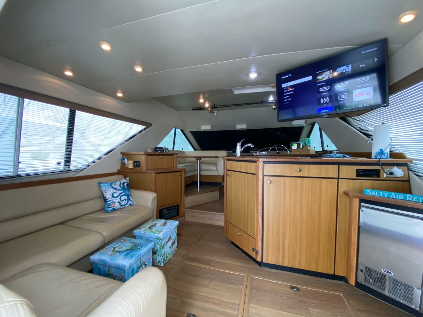 2001 Bayliner 3988 Motoryacht