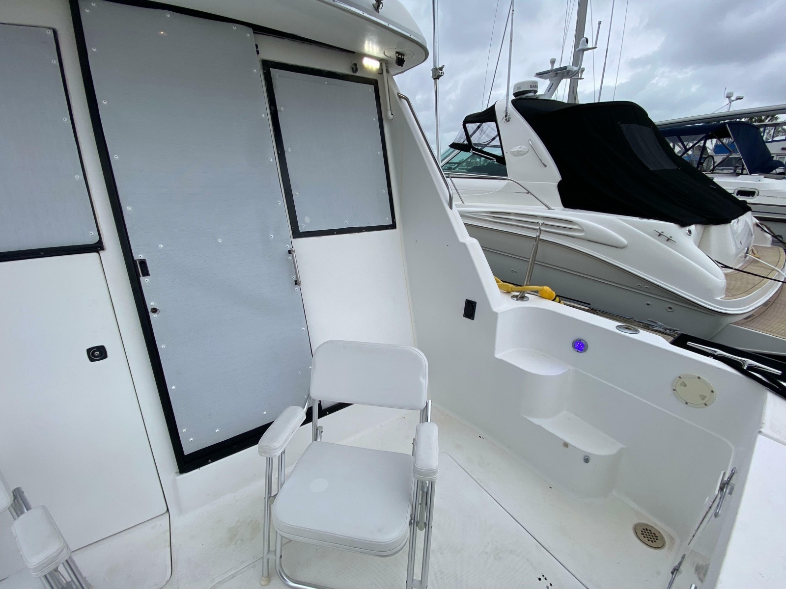 2001 Bayliner 3988 Motoryacht