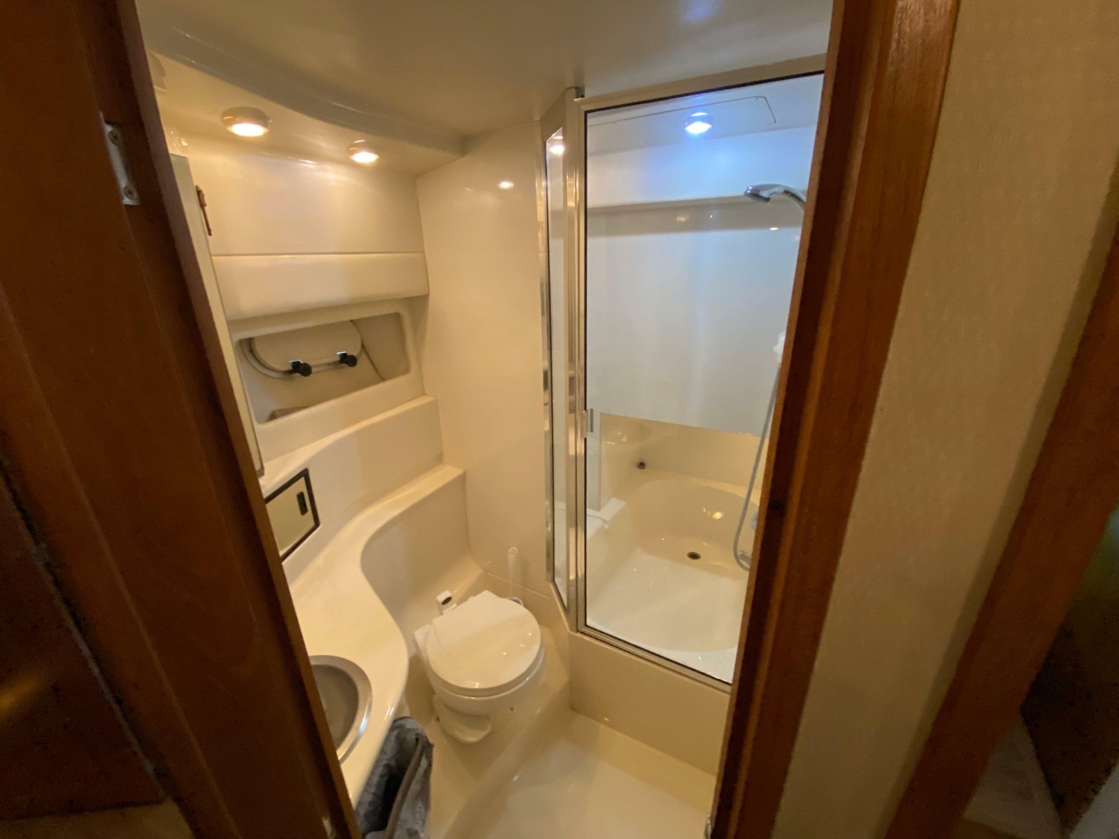 2001 Bayliner 3988 Motoryacht