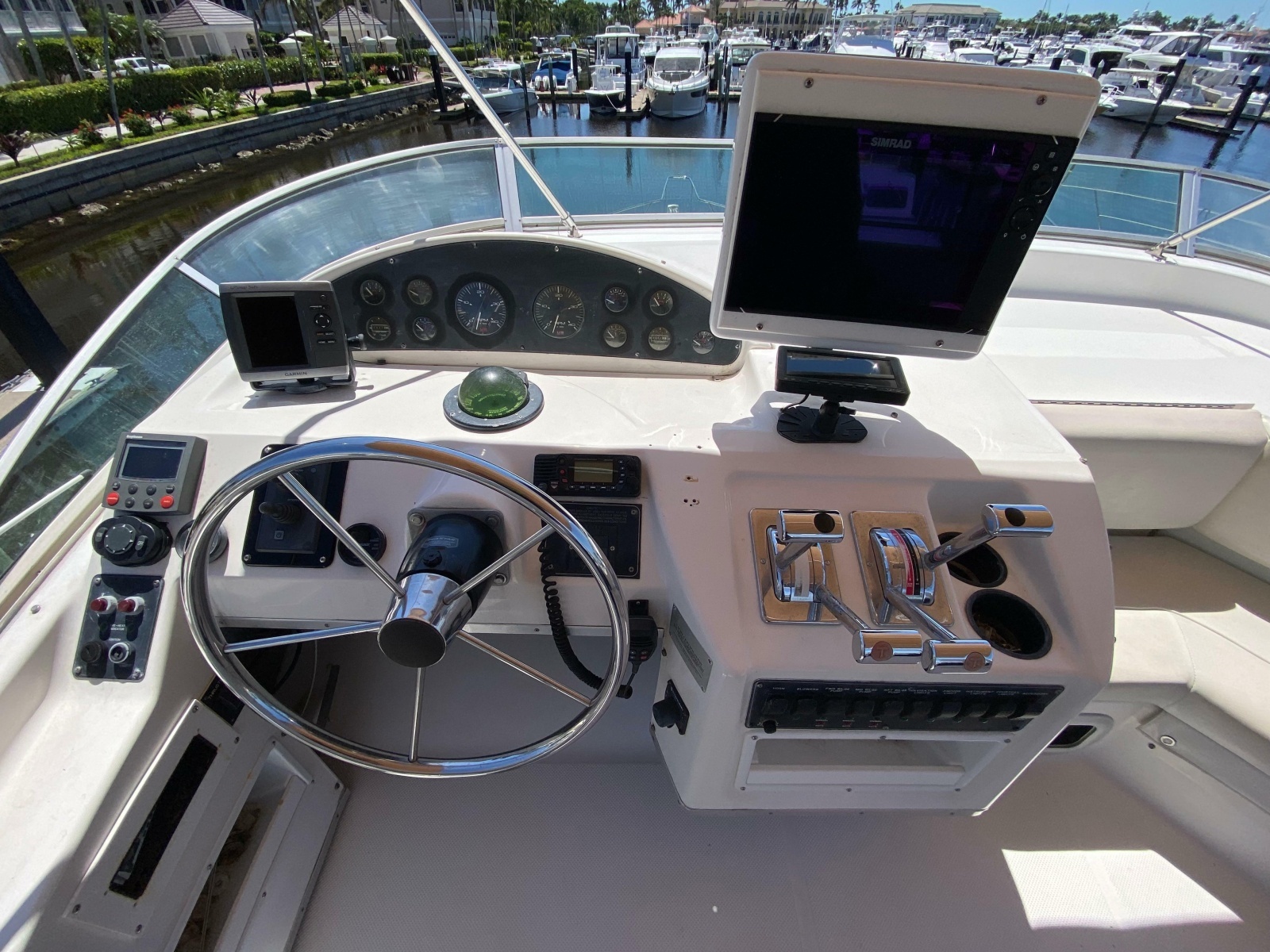 2001 Bayliner 3988 Motoryacht