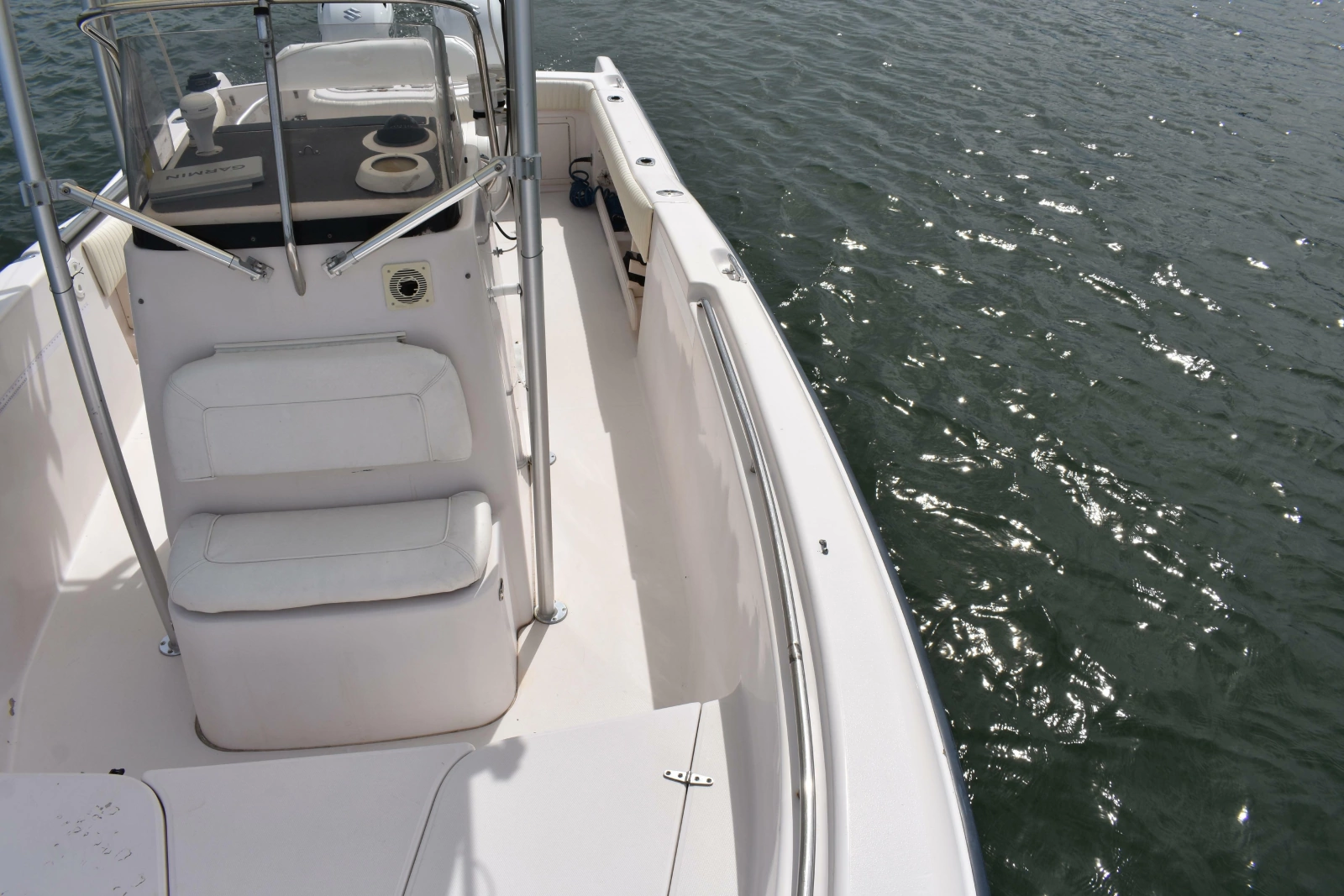 2001 Grady-White Advance 247