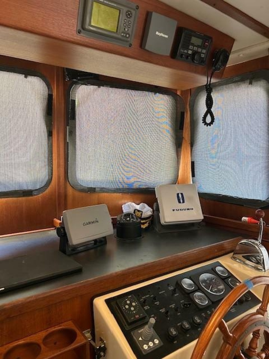 2001 Nordic Tugs 32