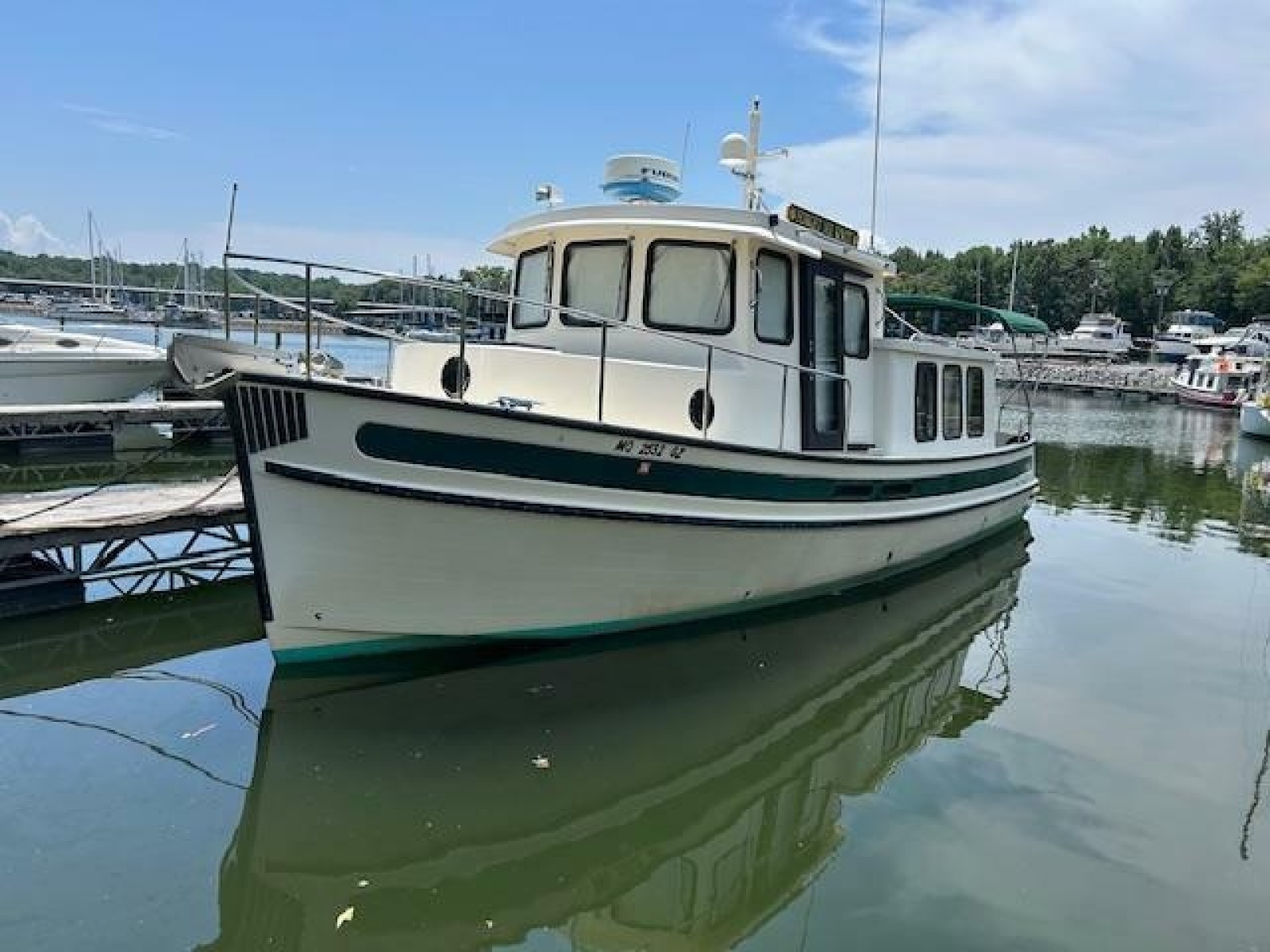 2001 Nordic Tugs 32