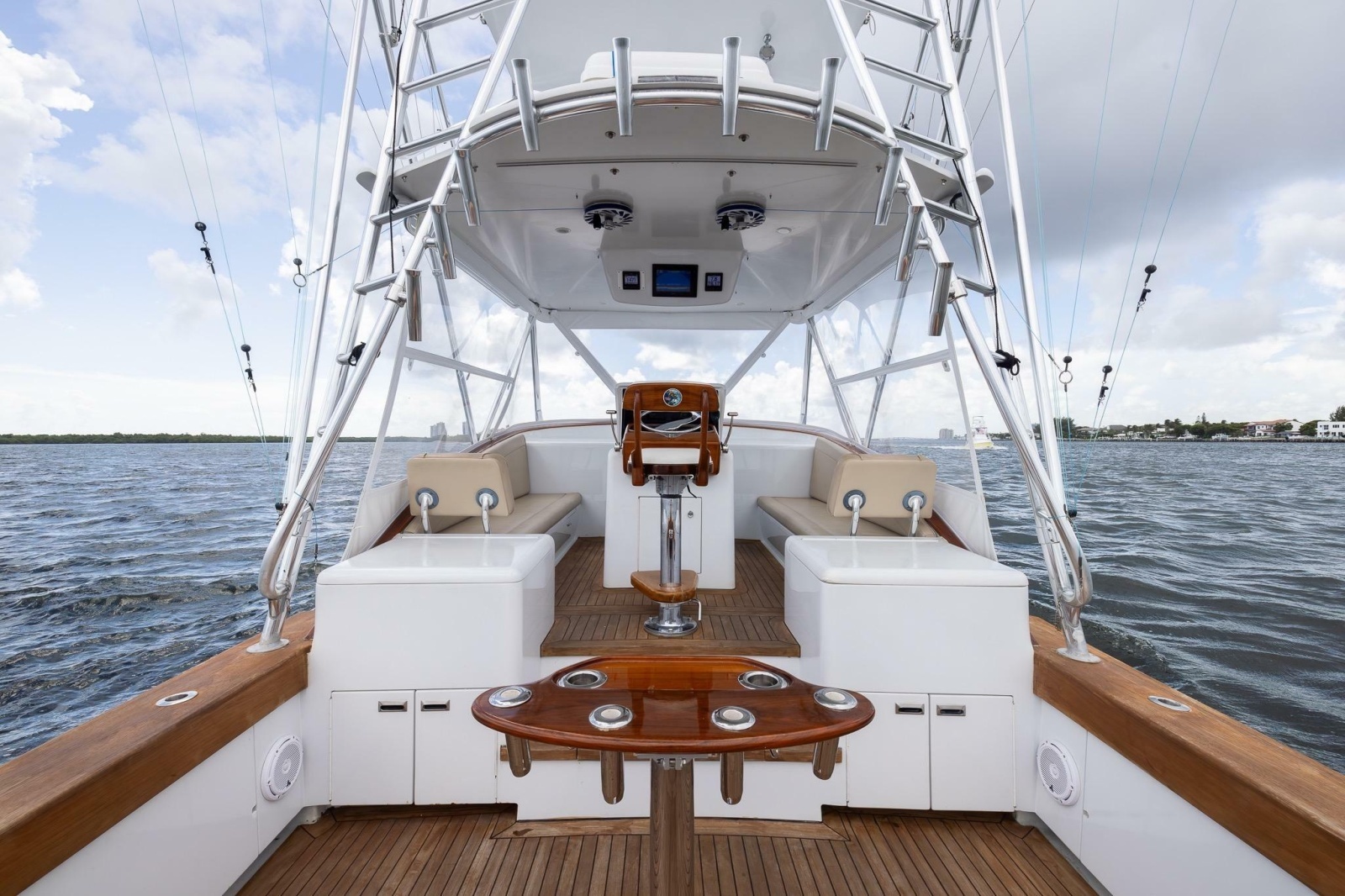 2001 Predator 35 Express