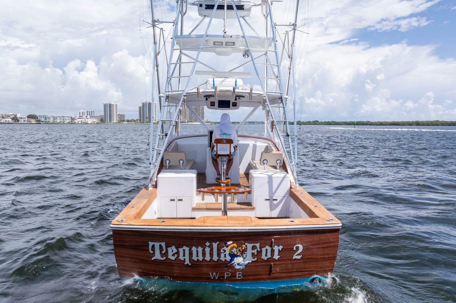 2001 Predator 35 Express