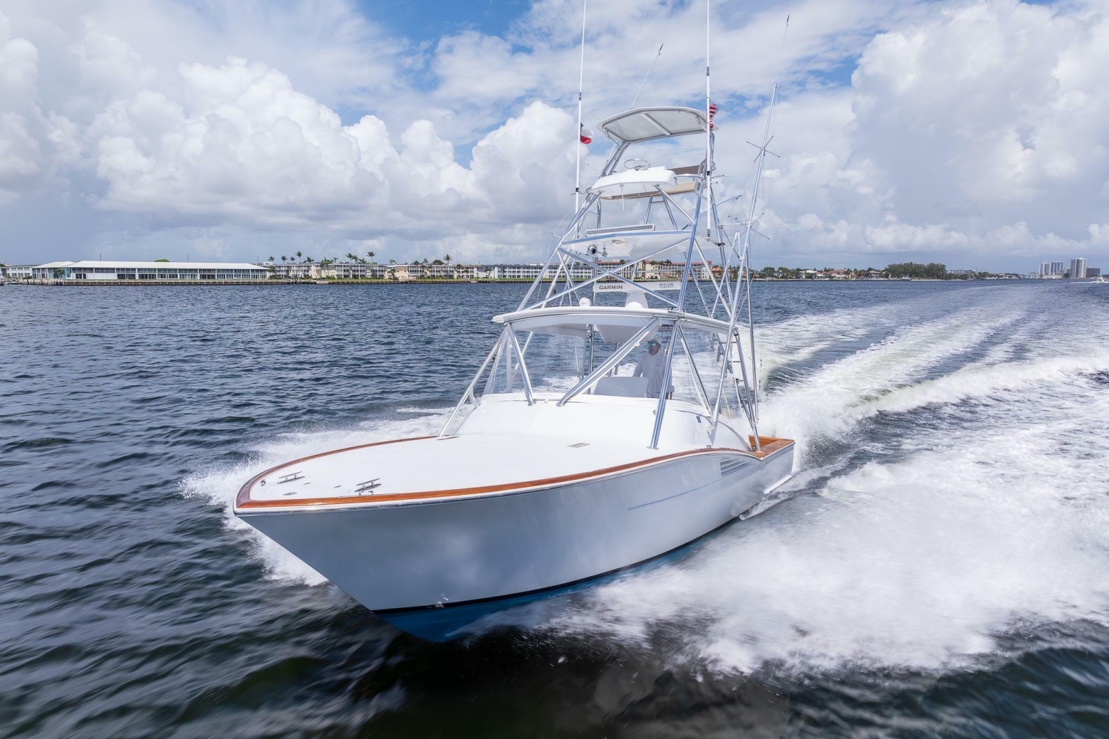 2001 Predator 35 Express