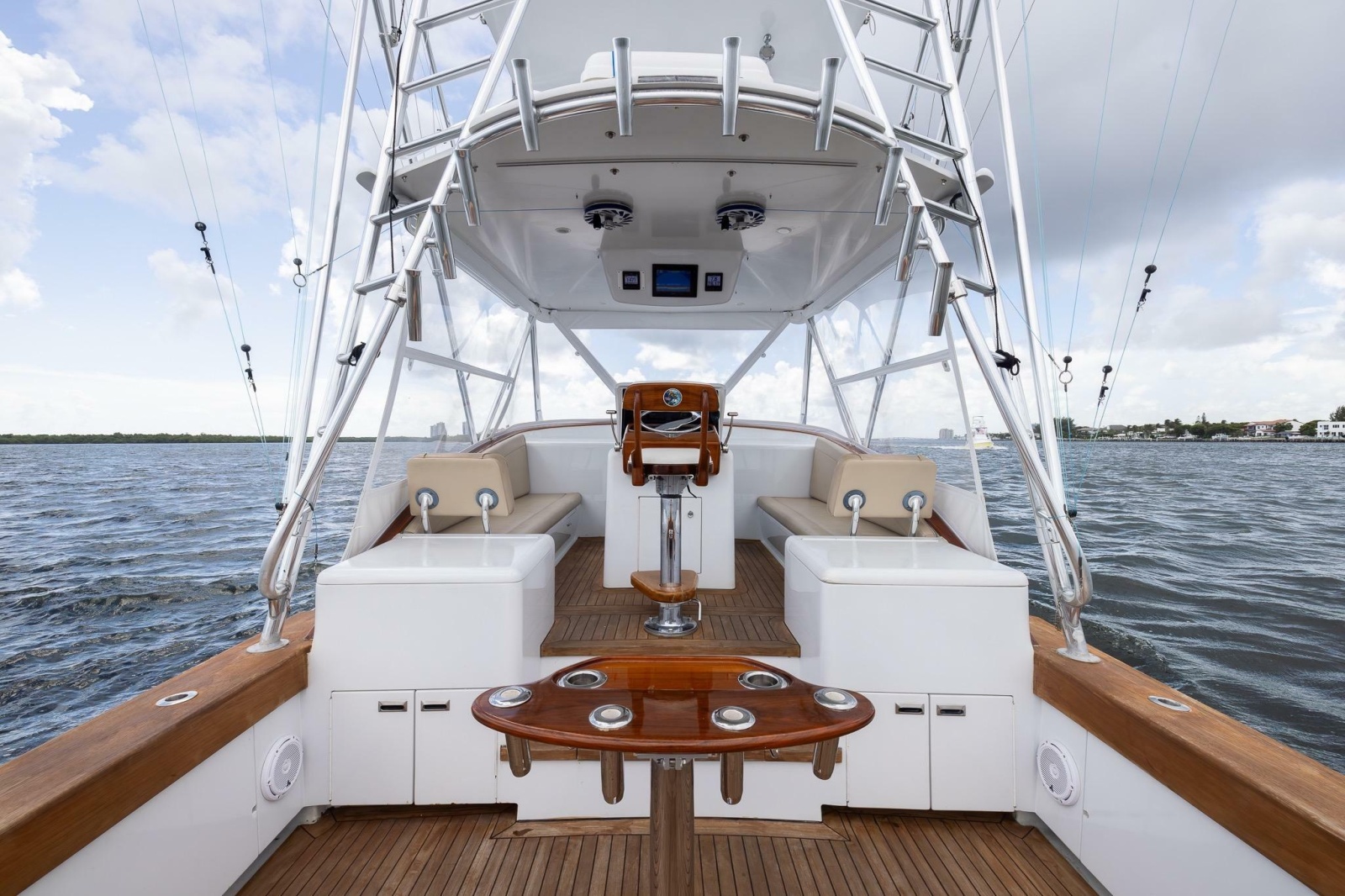 2001 Predator 35 Express