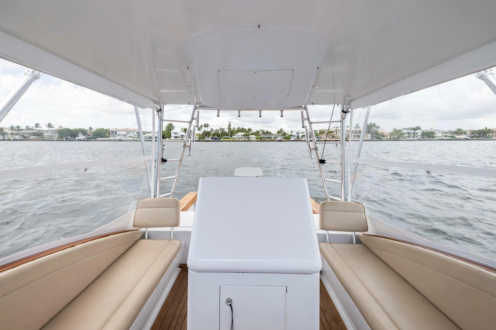 2001 Predator 35 Express