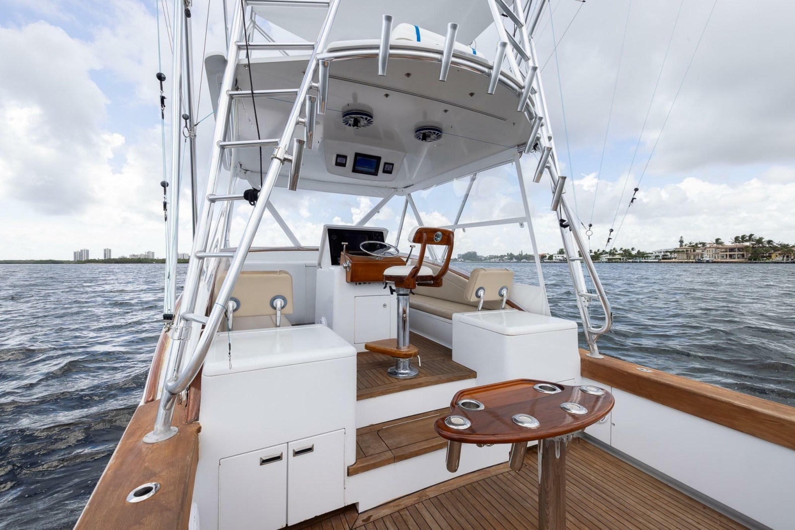 2001 Predator 35 Express