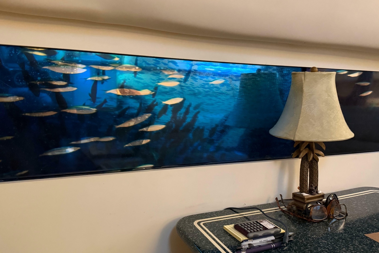 2000 Carver 356 Aft Cabin Motor Yacht