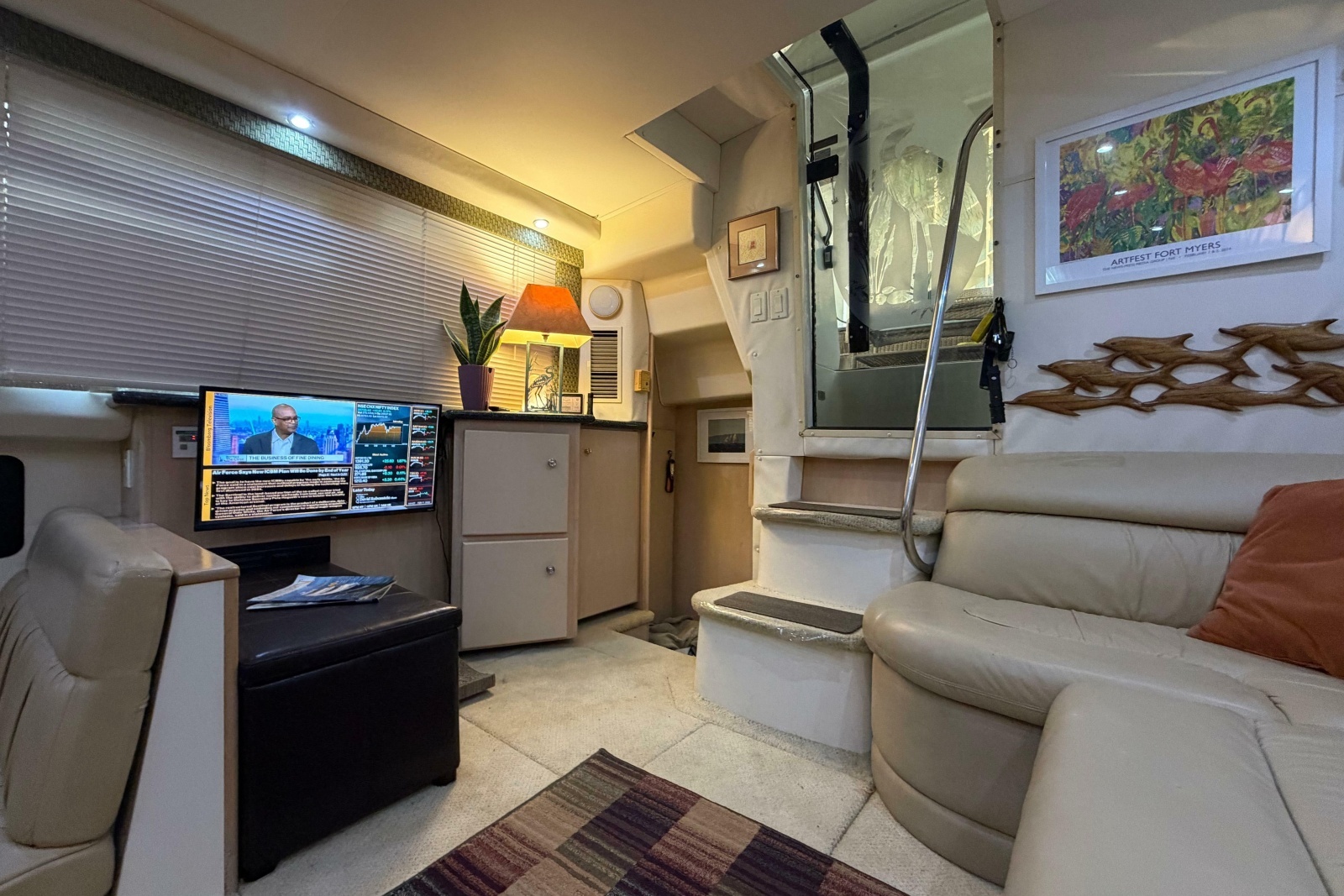 2000 Carver 356 Aft Cabin Motor Yacht