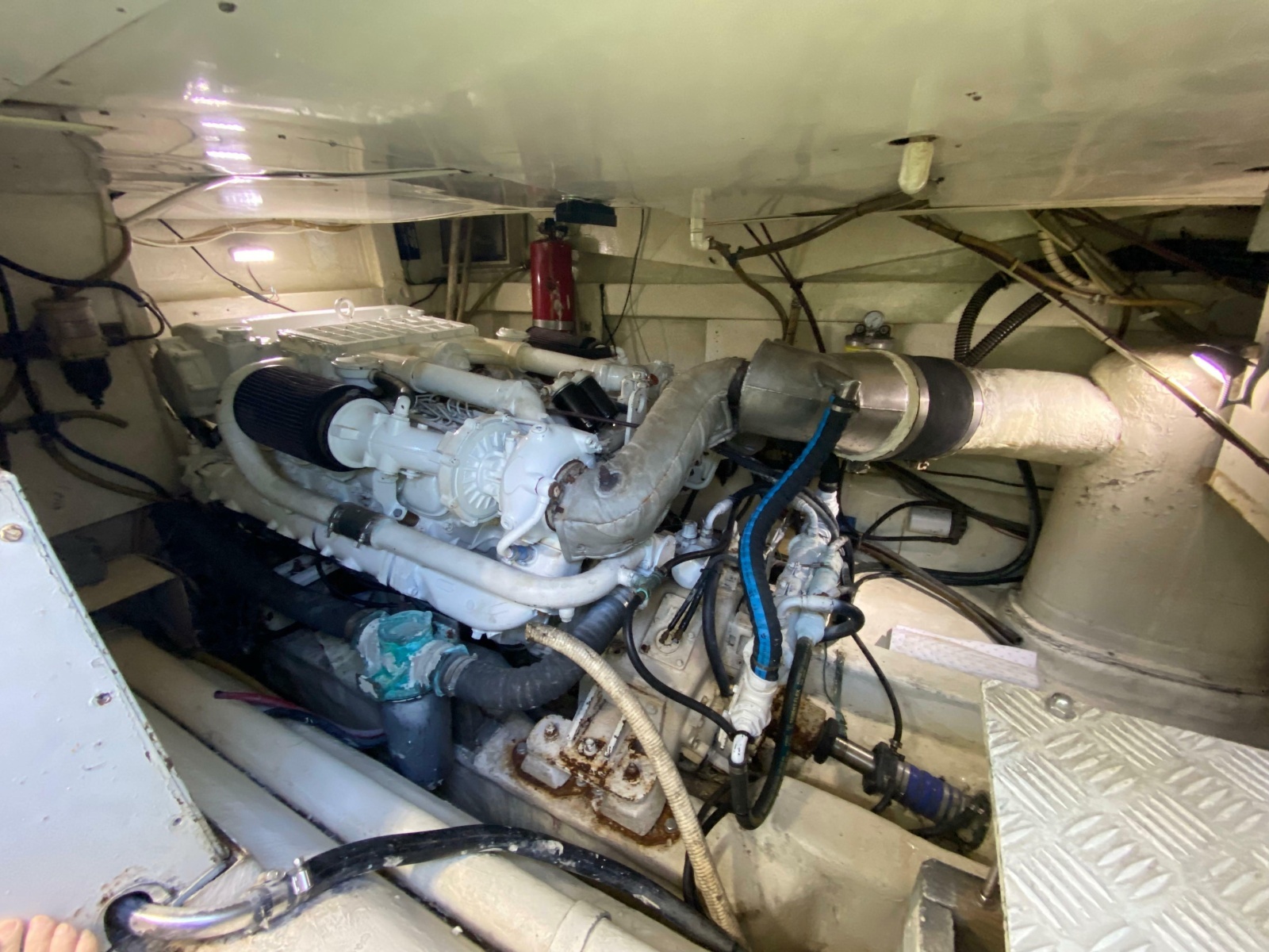 1995 Mares 58 Power Cat