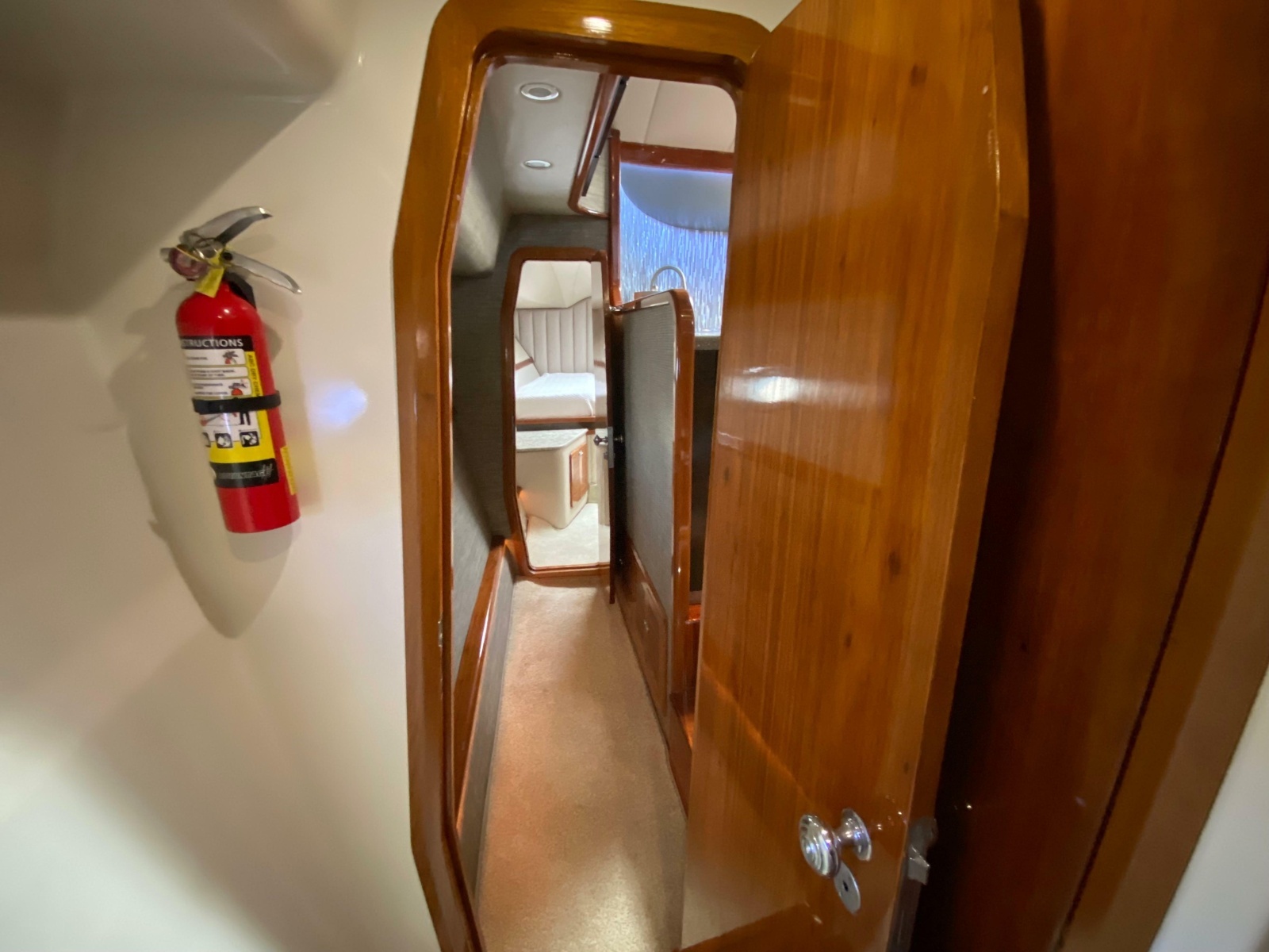 1995 Mares 58 Power Cat