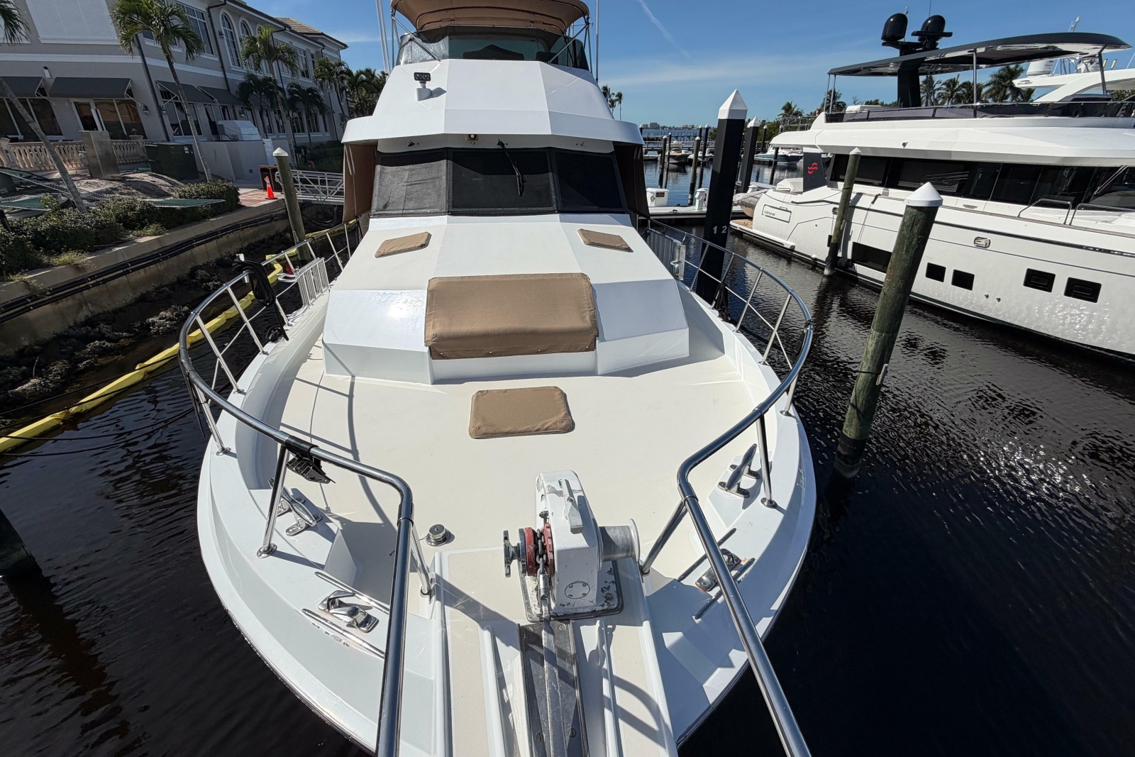 1991 Hatteras 70 Cockpit Motor Yacht