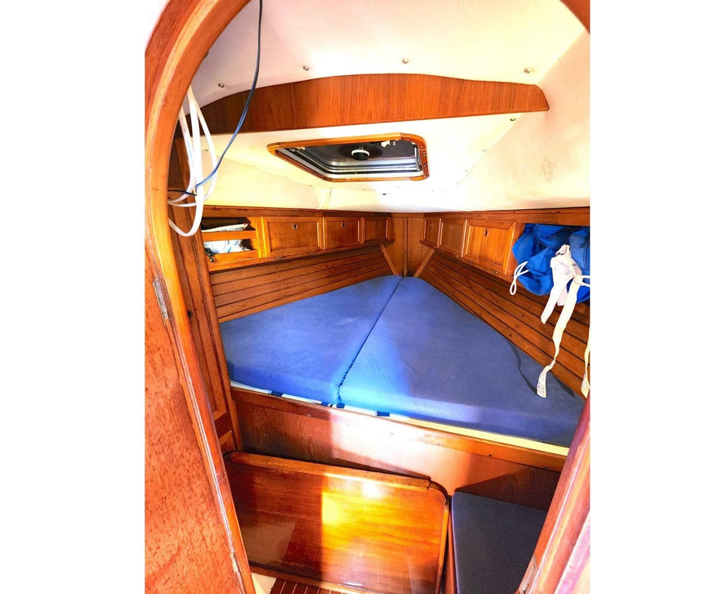 1989 Granada 375 Atlantica