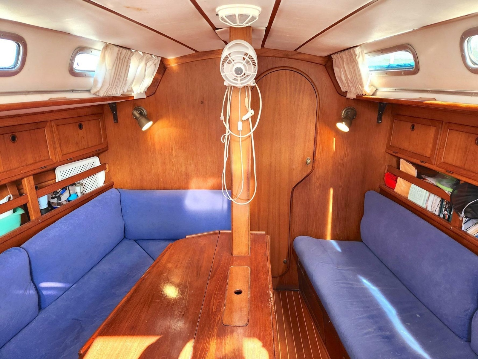 1989 Granada 375 Atlantica