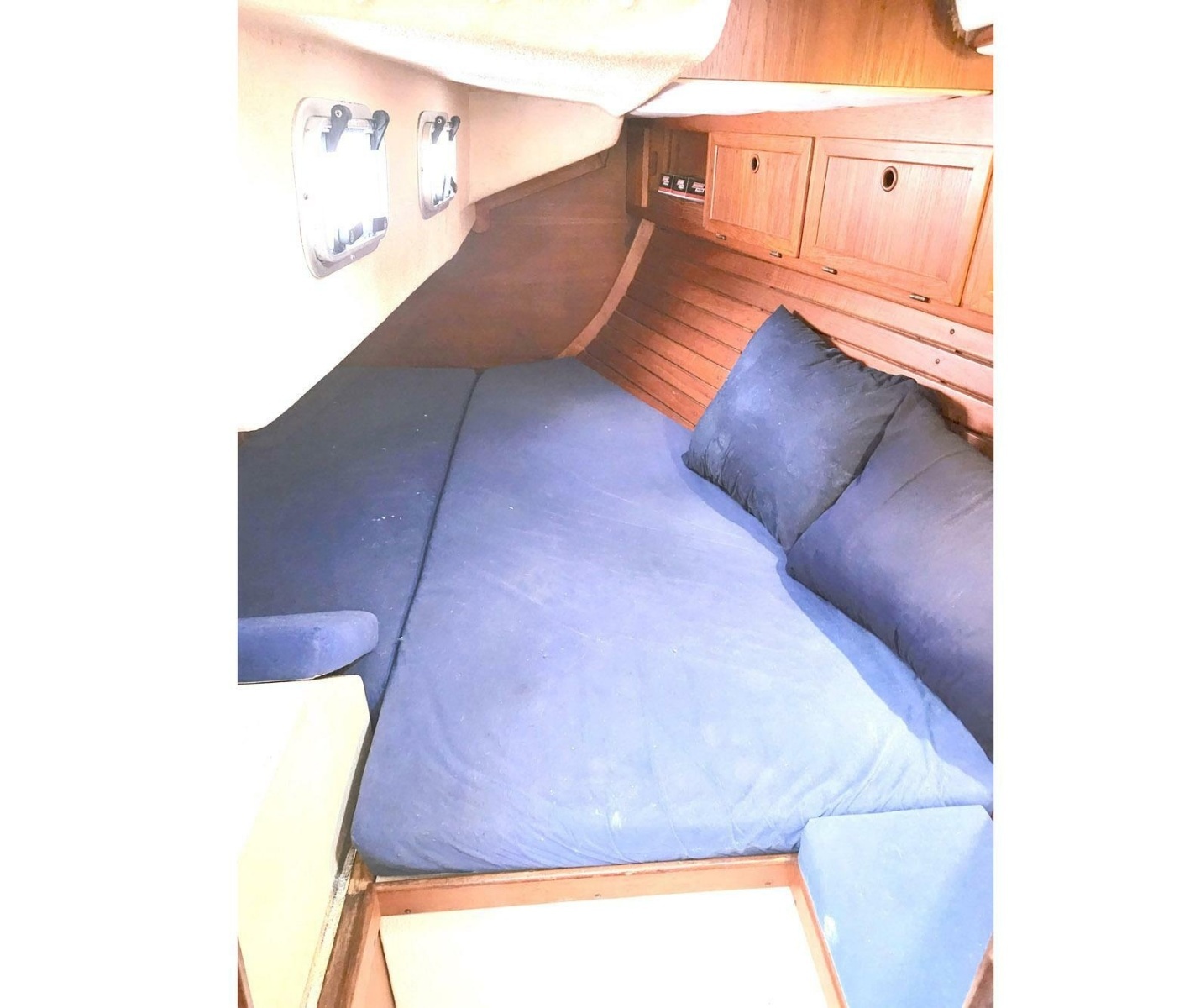 1989 Granada 375 Atlantica