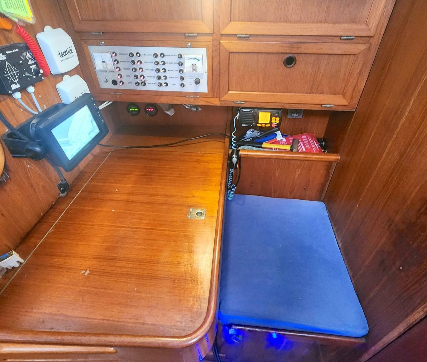 1989 Granada 375 Atlantica