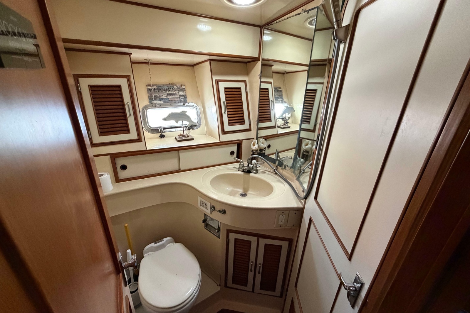 1987 Hi-Star 55 Yacht Fisherman
