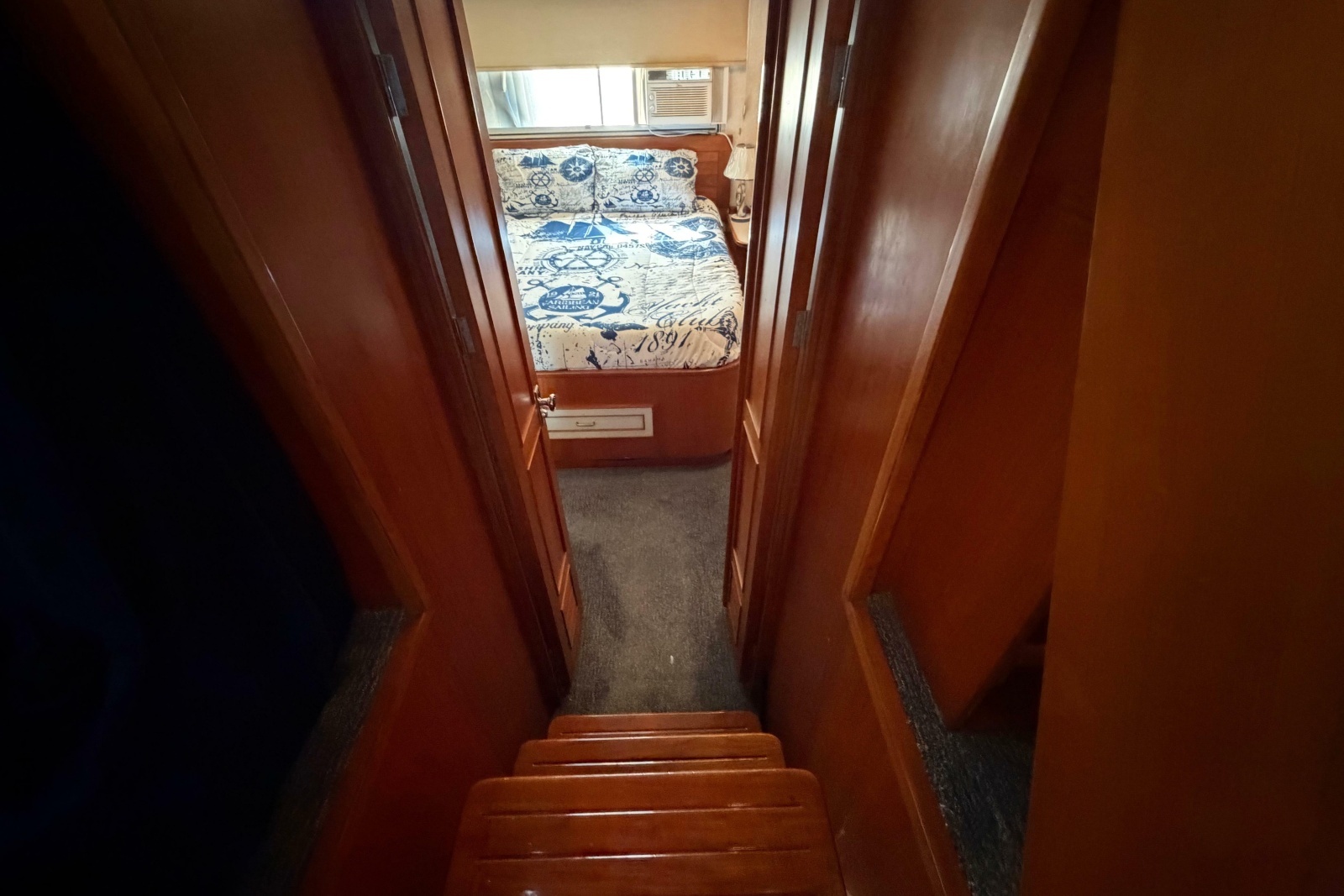 1987 Hi-Star 55 Yacht Fisherman