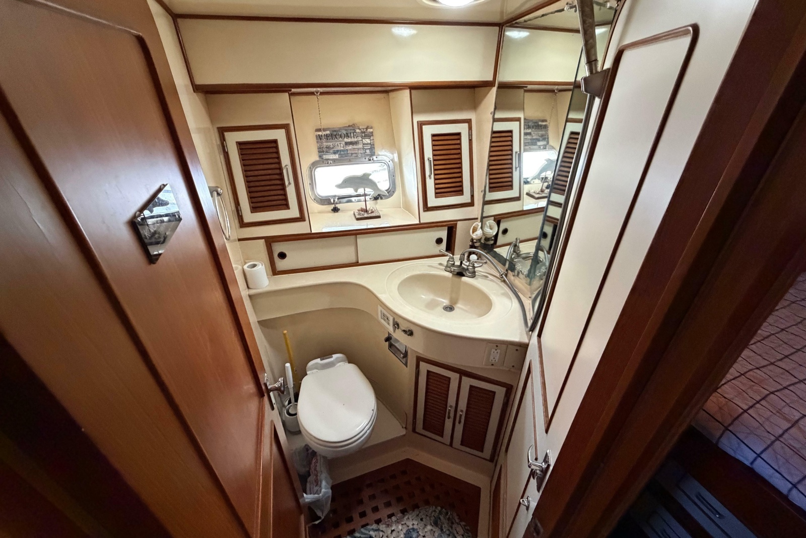 1987 Hi-Star 55 Yacht Fisherman