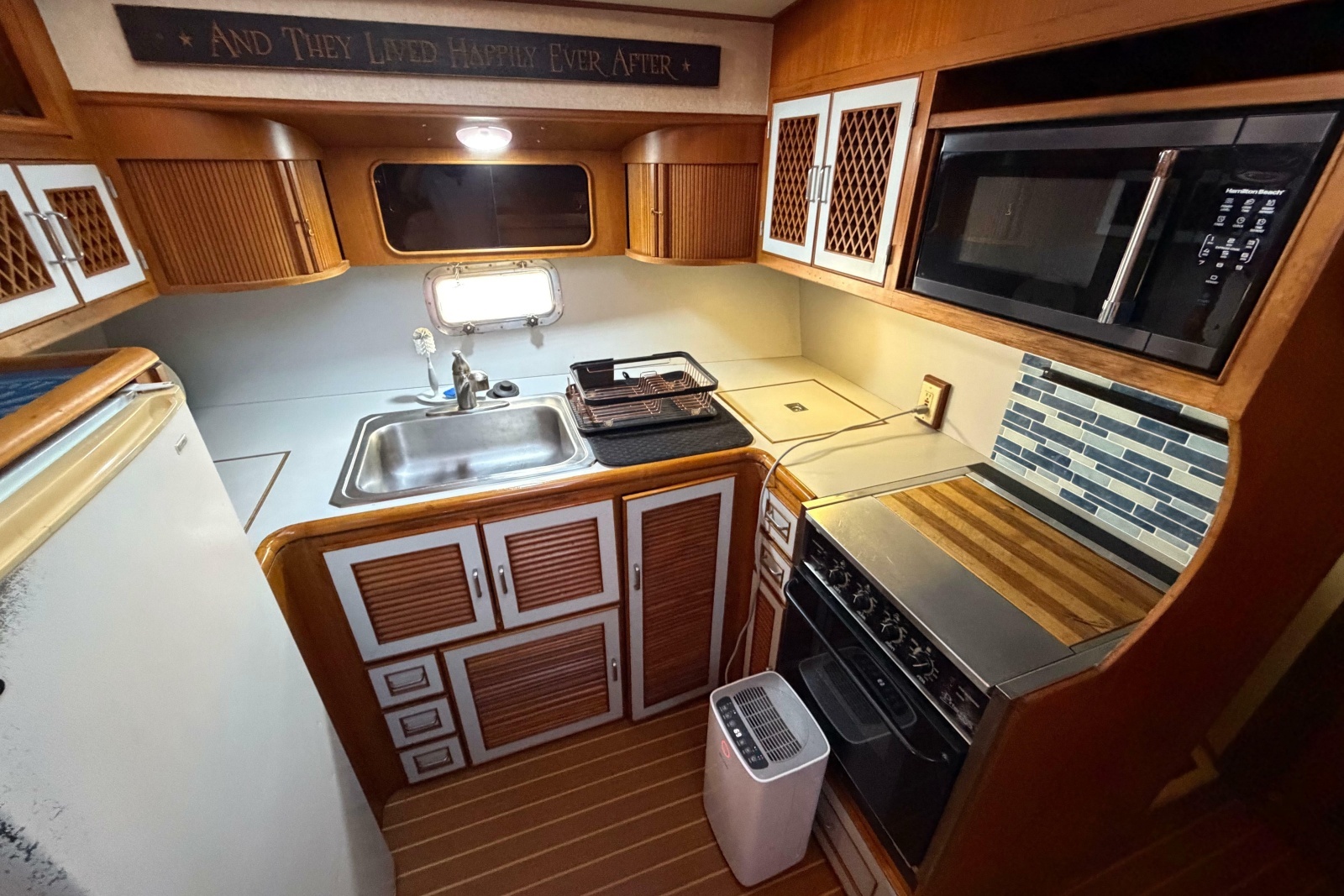 1987 Hi-Star 55 Yacht Fisherman