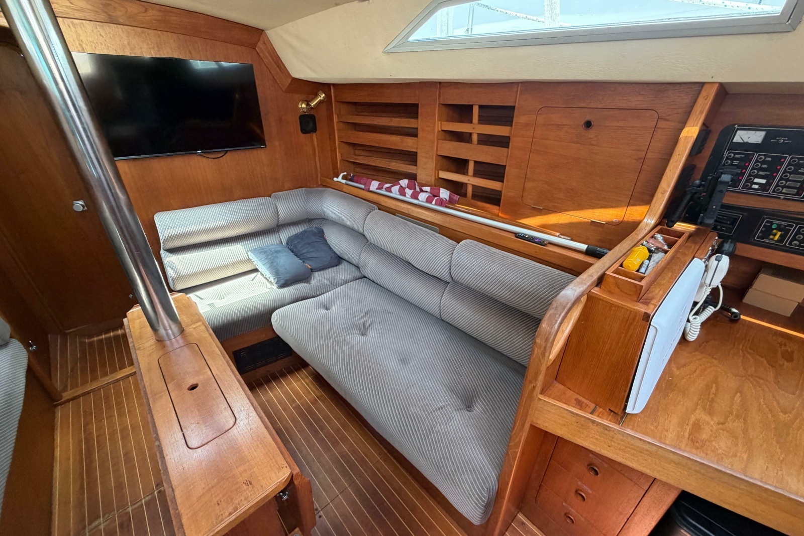 1987 Moody 376