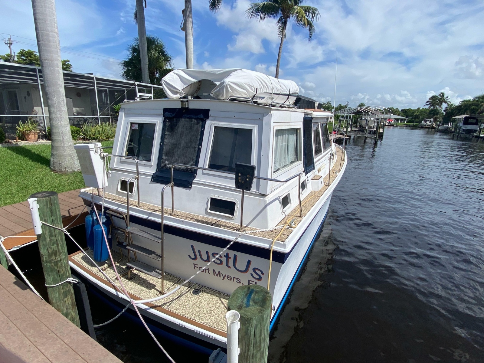 1986 Albin 34 Family Cruiser