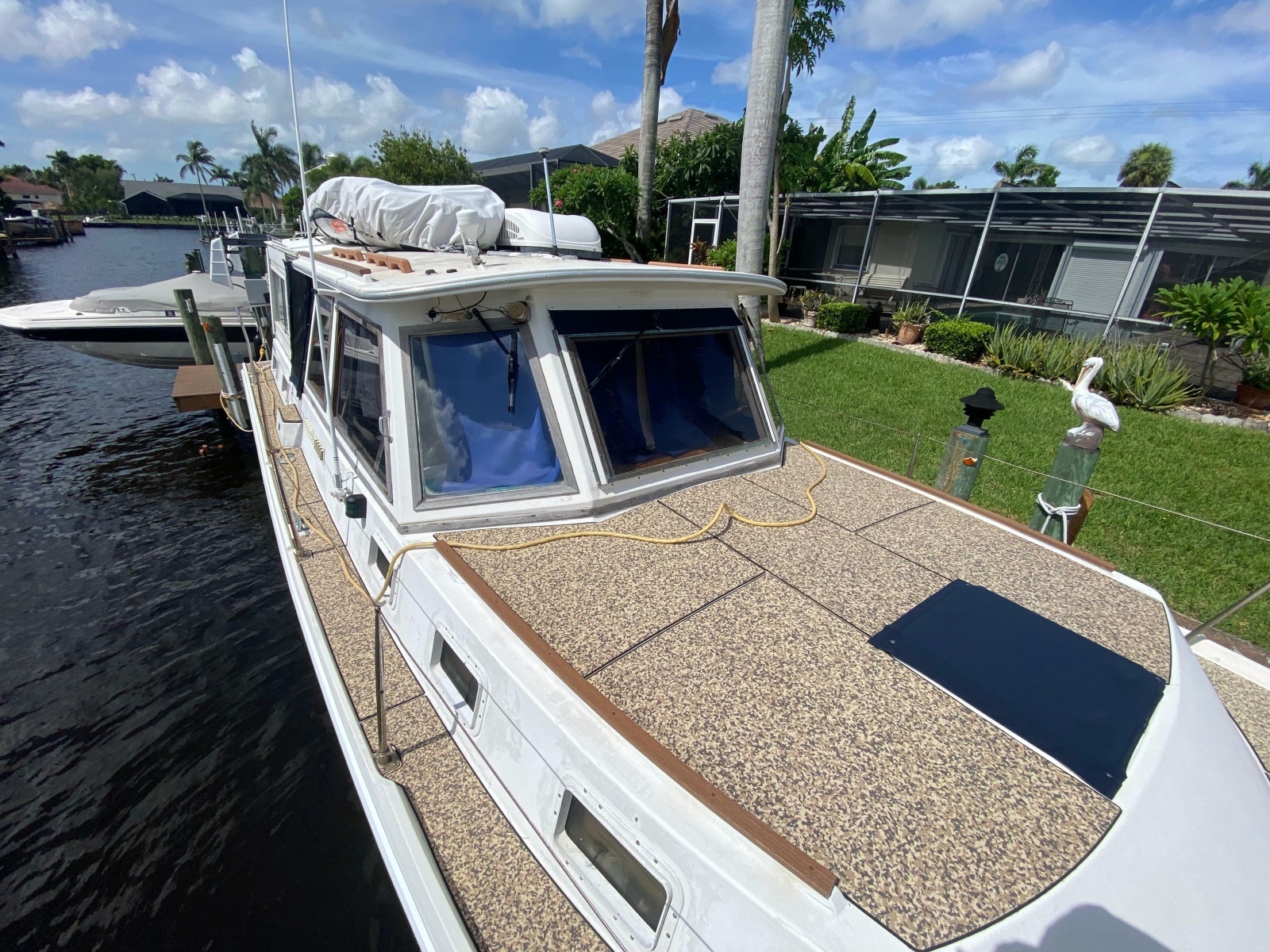 1986 Albin 34 Family Cruiser