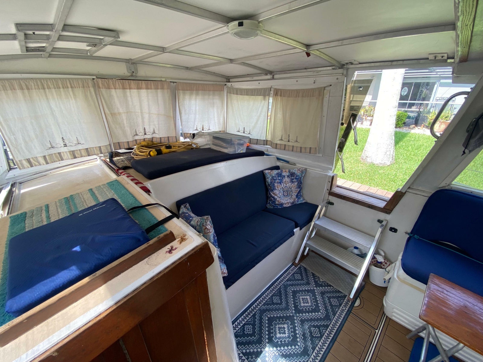 1986 Albin 34 Family Cruiser