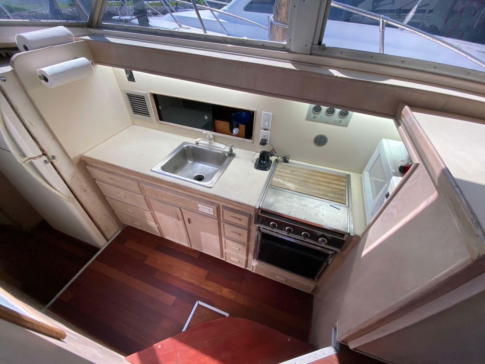1982 Bertram 46.6