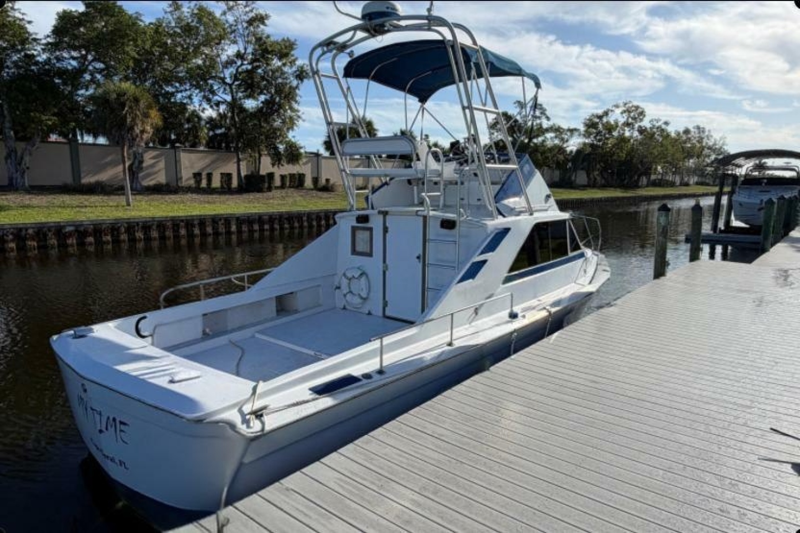 1973 Chris-Craft 31 Commander