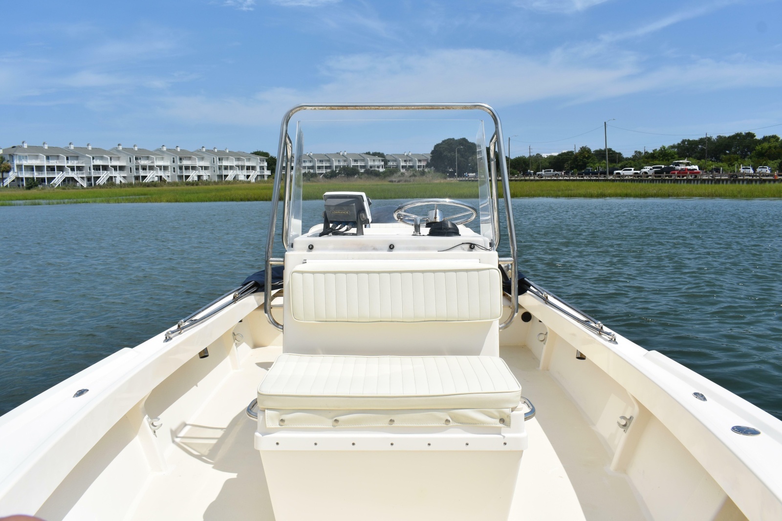 2005 Parker 1801 Center Console