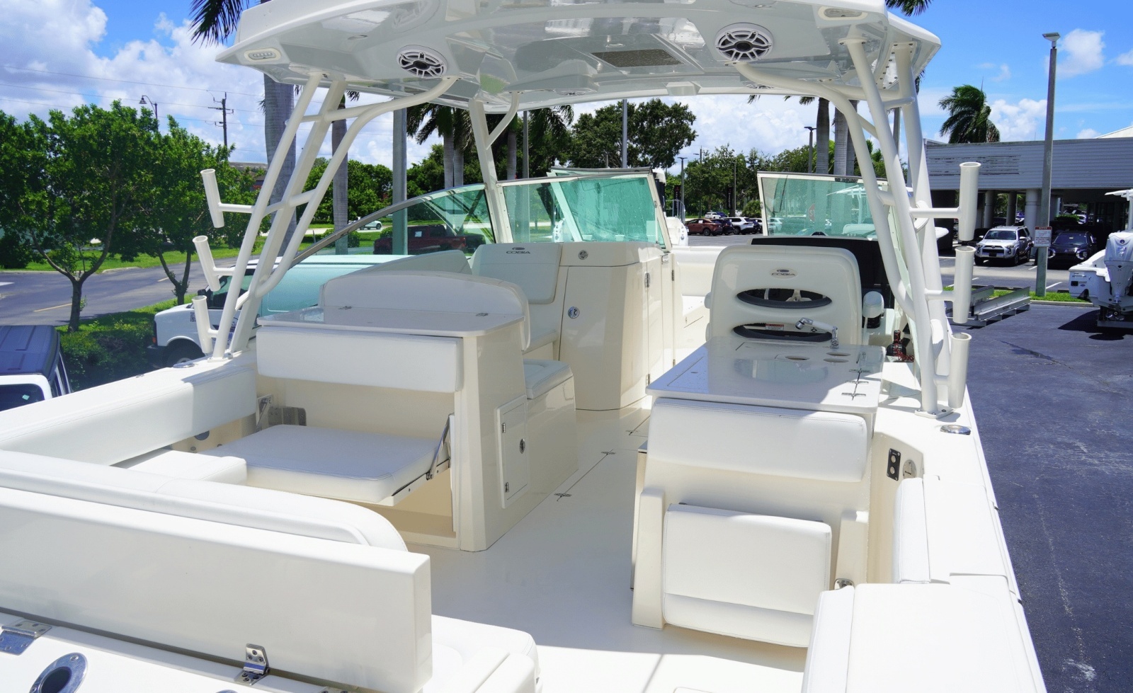 2021 Cobia 330DC