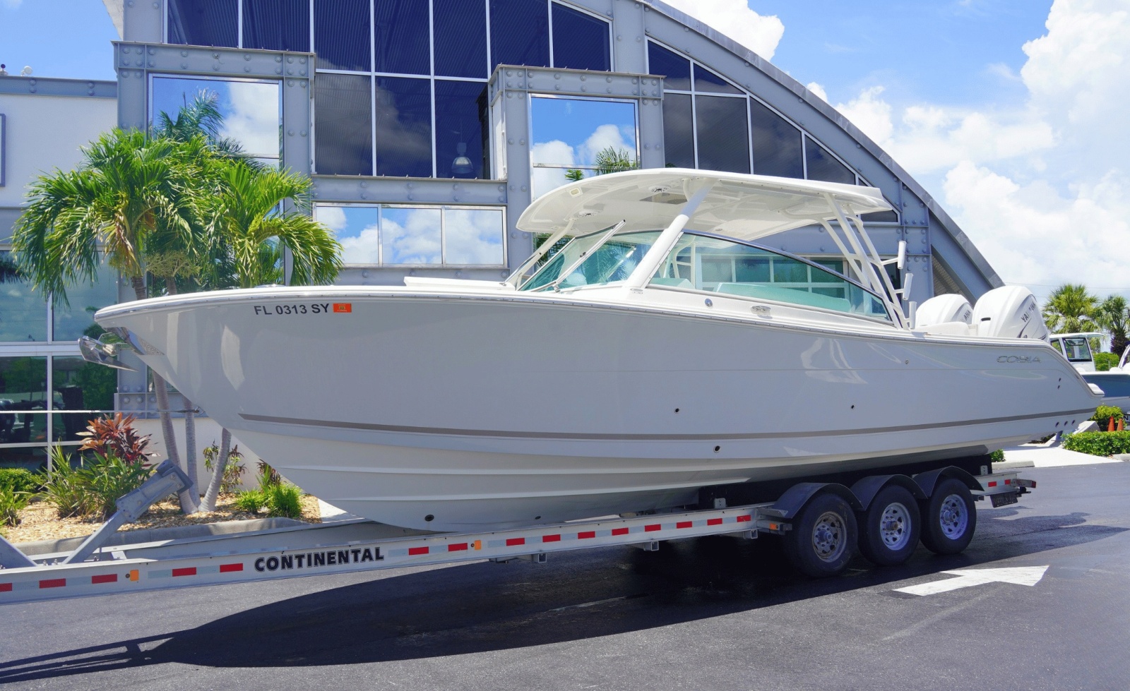 2021 Cobia 330DC