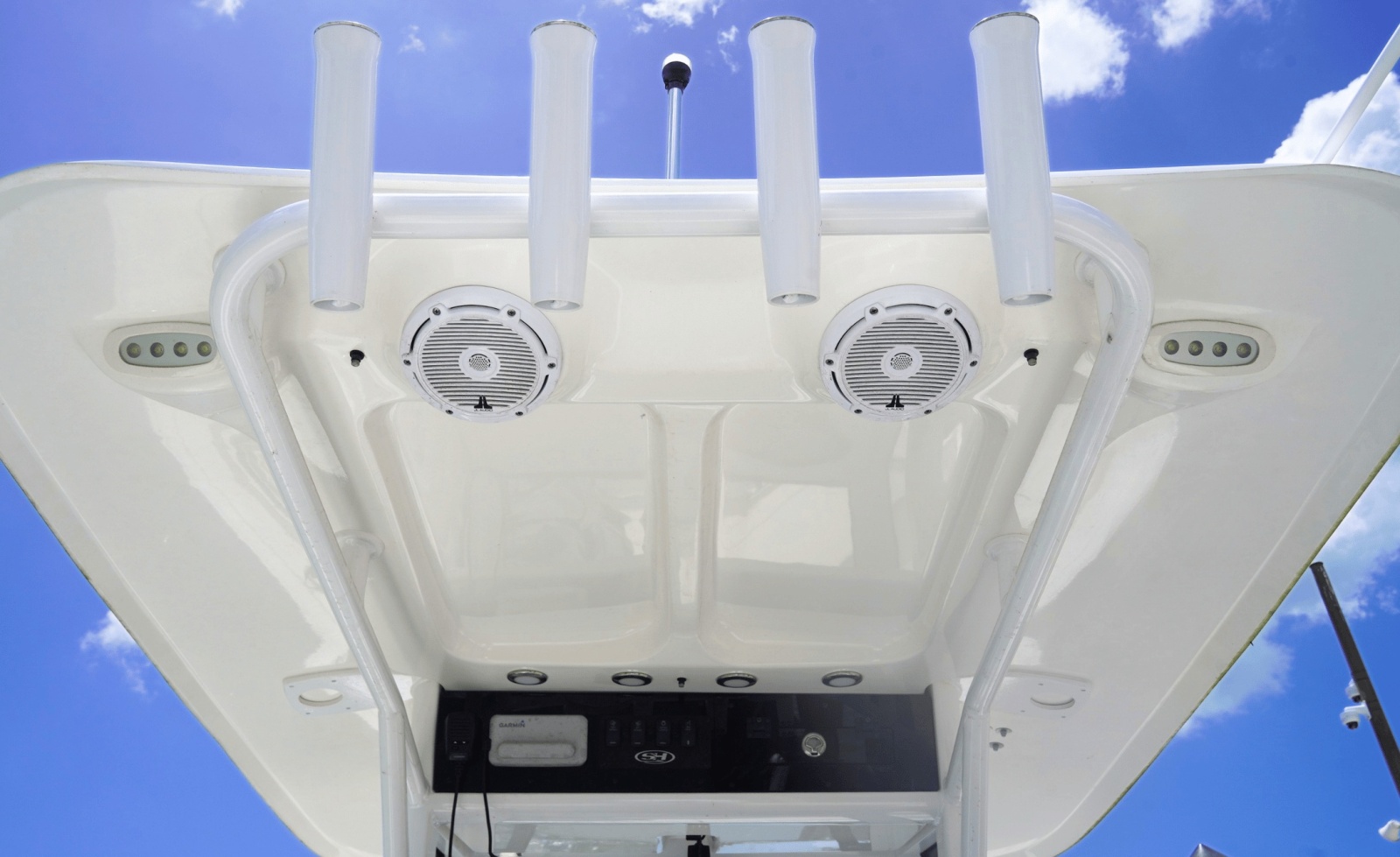 2024 Sea Hunt Ultra 239SE