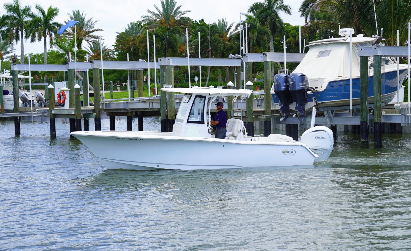 2024 Sea Hunt Ultra 239SE