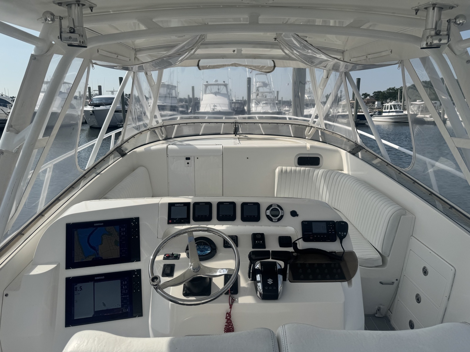 2002 Intrepid 377 Walkaround