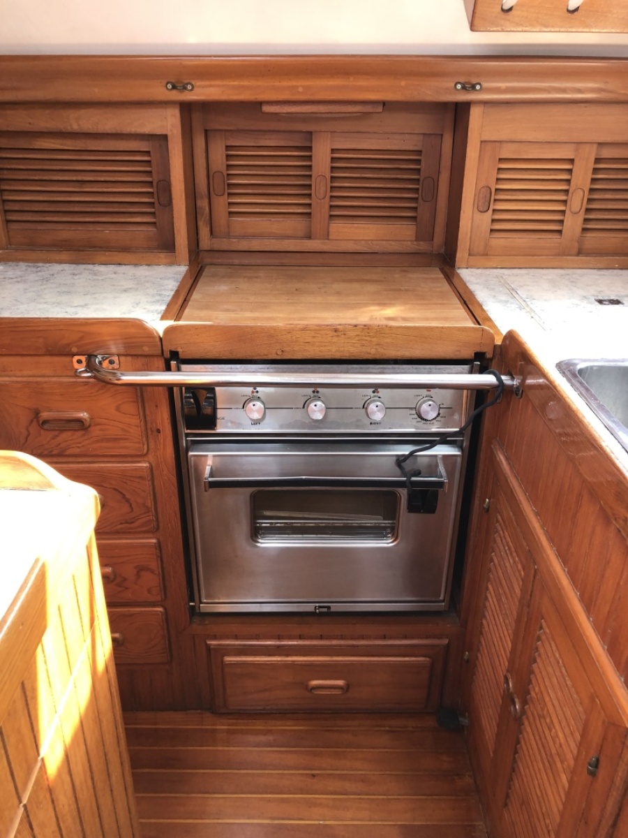 1986 Westsail Fairweather Mariner 39