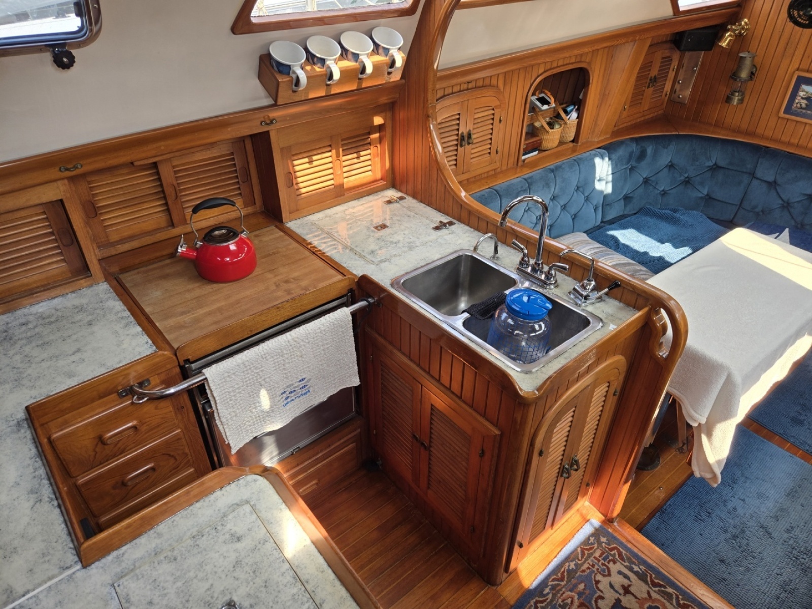 1986 Westsail Fairweather Mariner 39