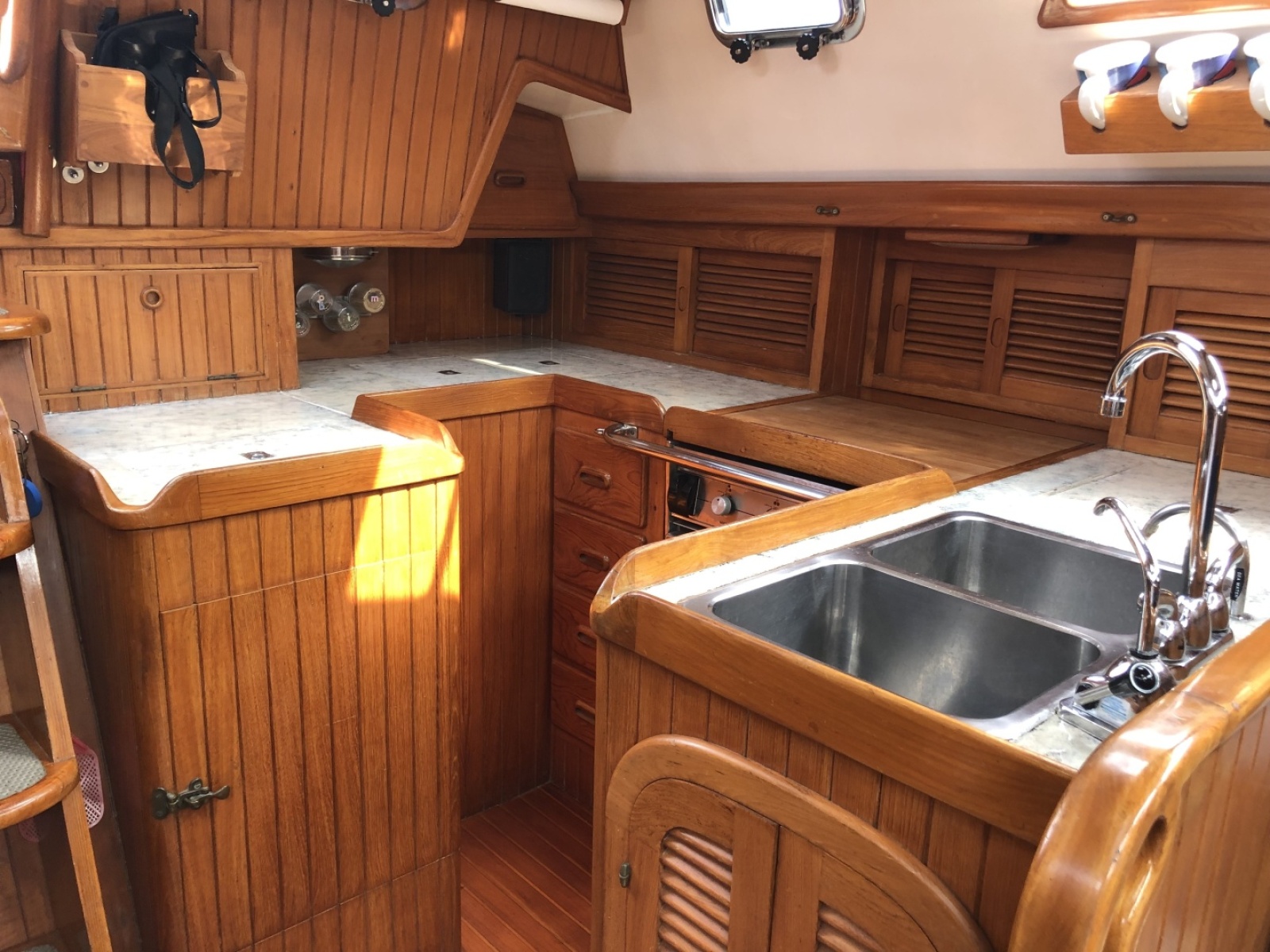 1986 Westsail Fairweather Mariner 39