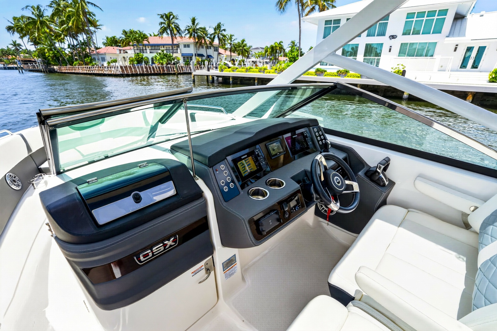 2023 Chaparral 280 OSX