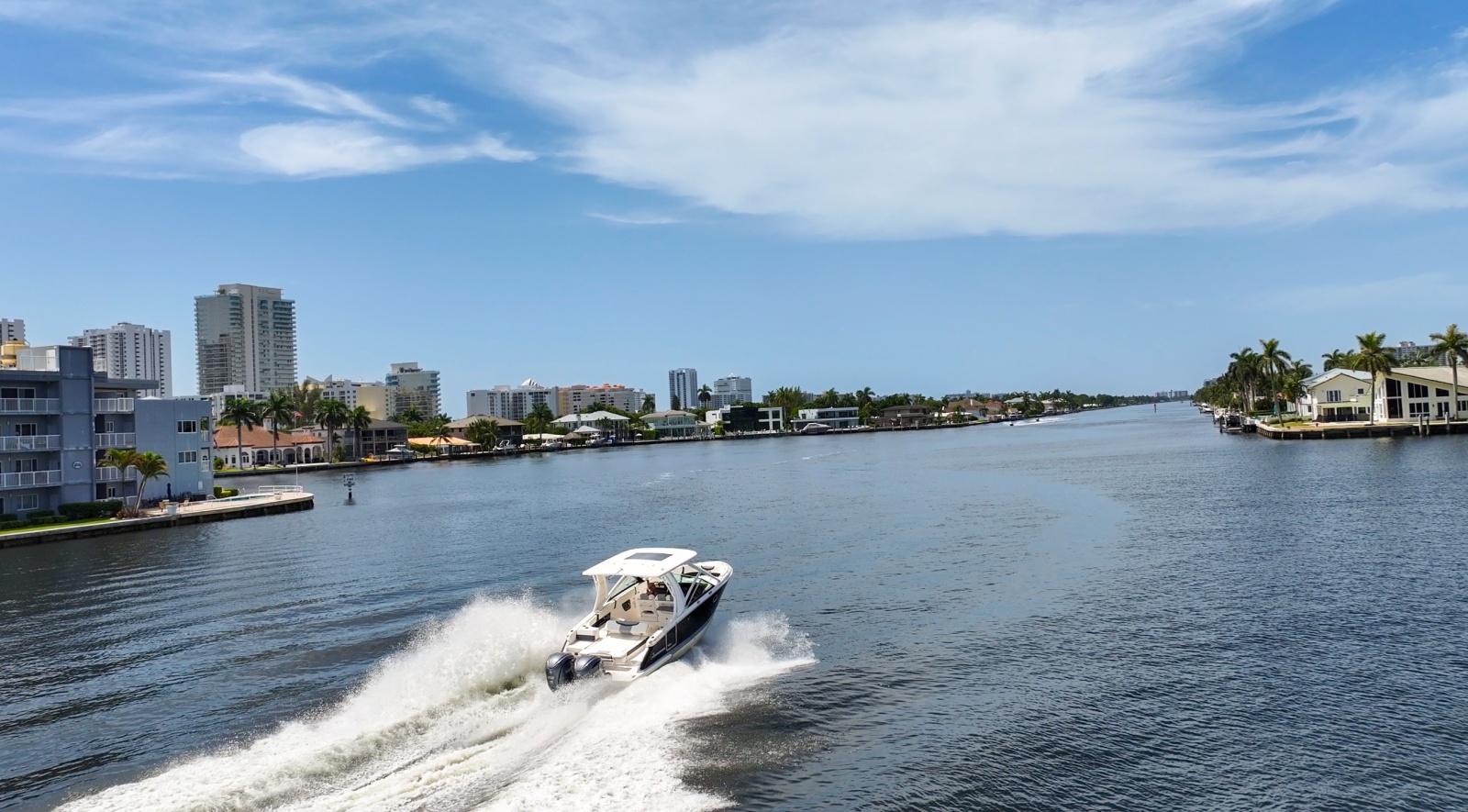 2023 Chaparral 280 OSX