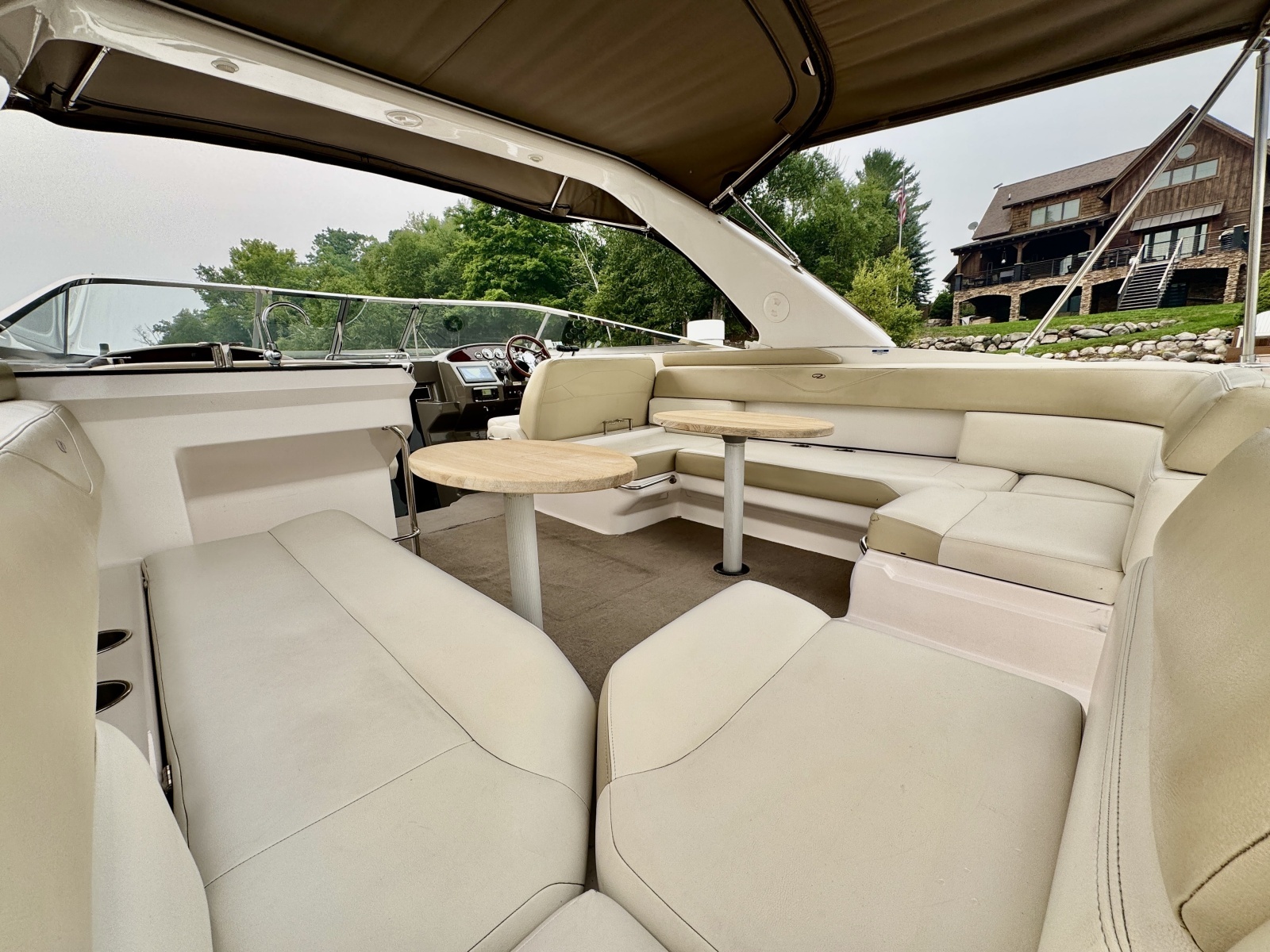 2012 Regal 3550 Cuddy