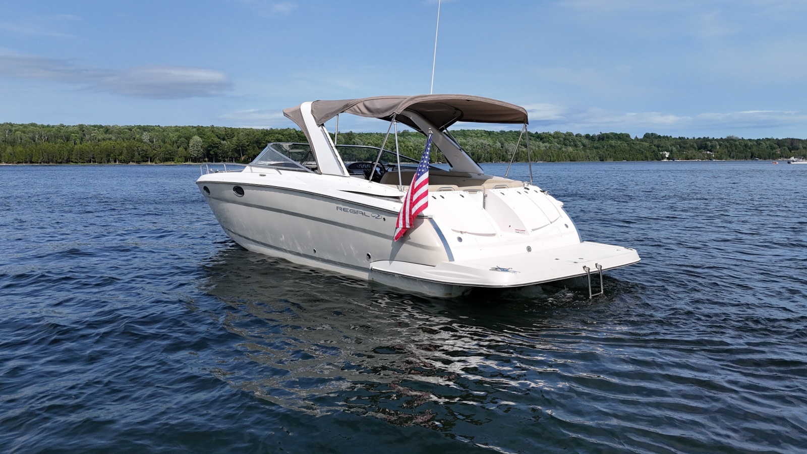 2012 Regal 3550 Cuddy