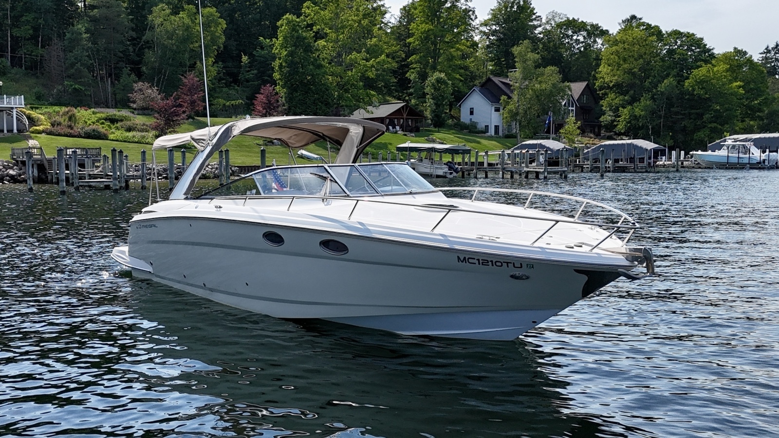 2012 Regal 3550 Cuddy