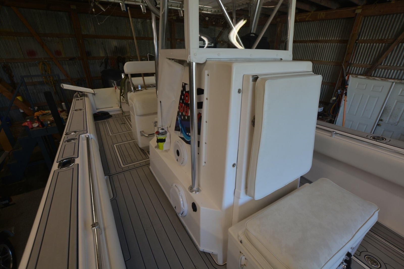 2005 Contender 31 Open