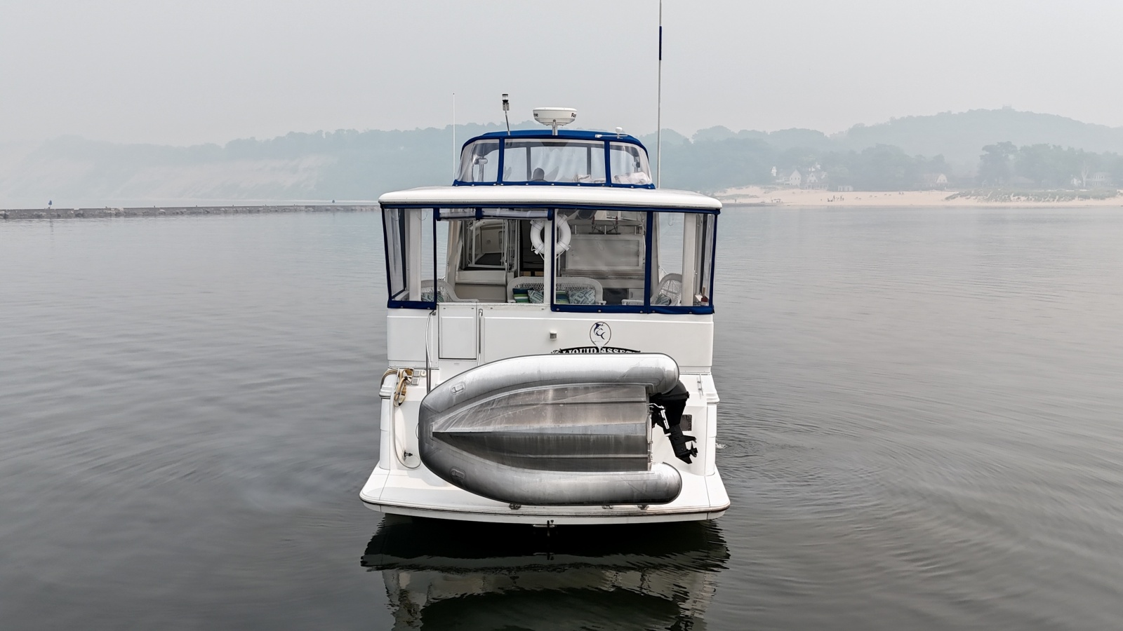 1997 Carver 445 Aft Cabin